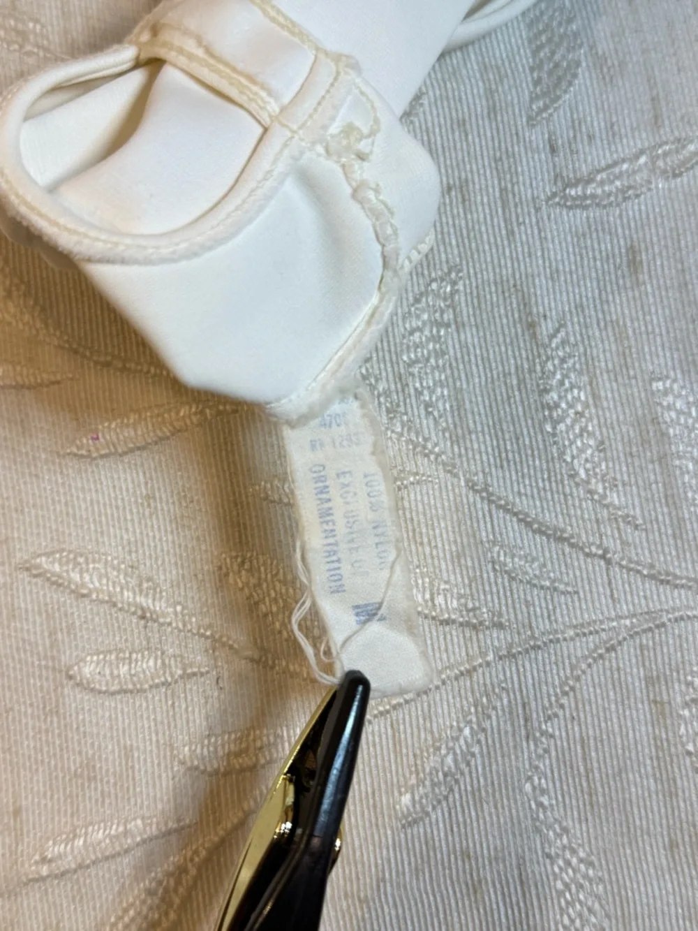 1950s Mojud Nylon Wrist Length Gloves White Double Button Detail Retro Formal